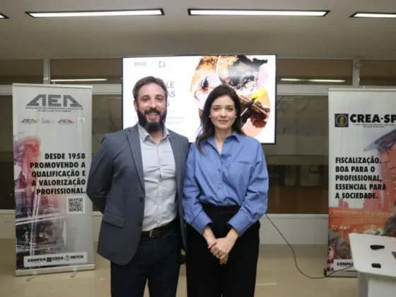 Palestra sobre pragas urbanas na Associação de Engenheiros e Arquitetos de São José dos Campos